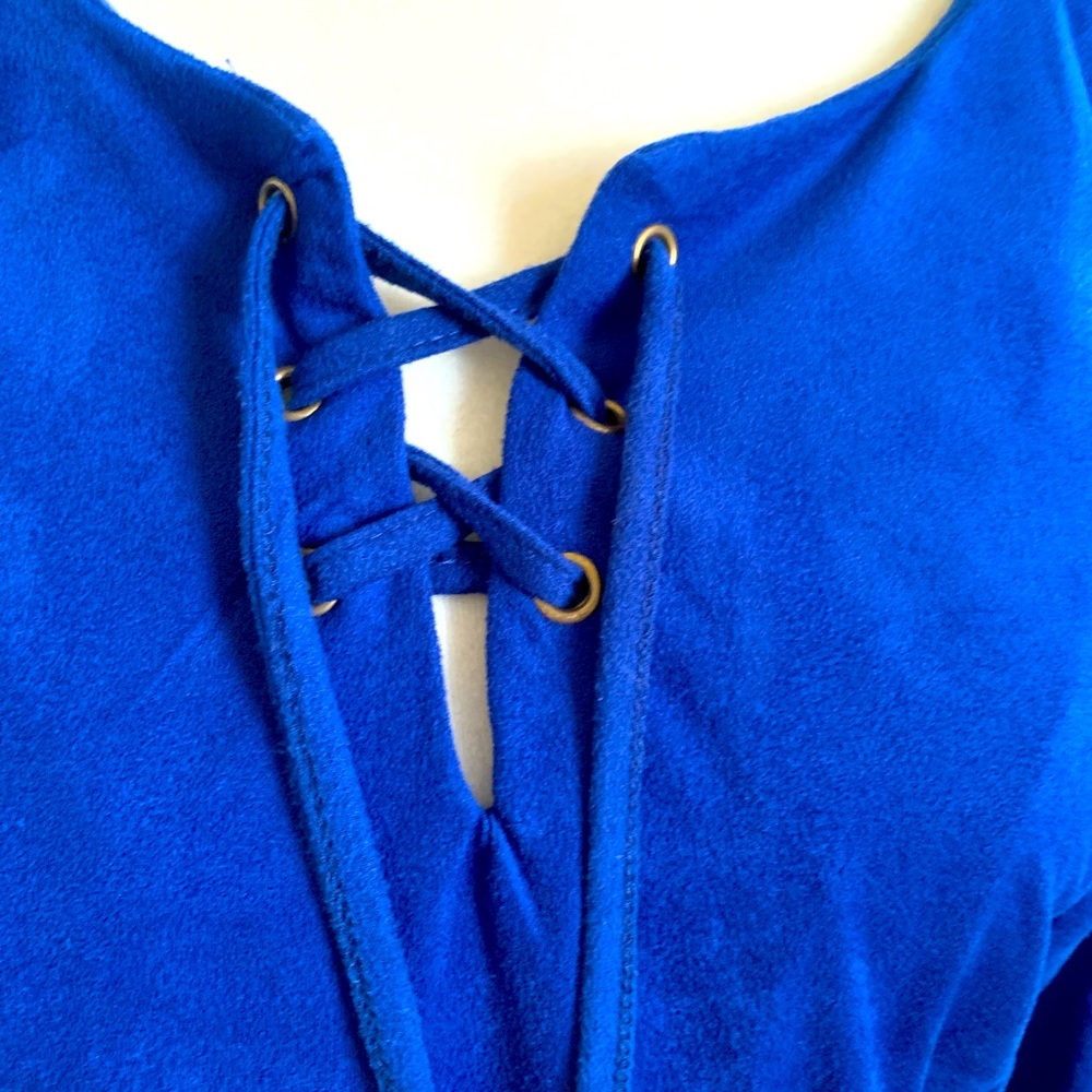 Cable & Gauge long sleeve blue dress.